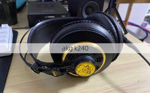 akg k240